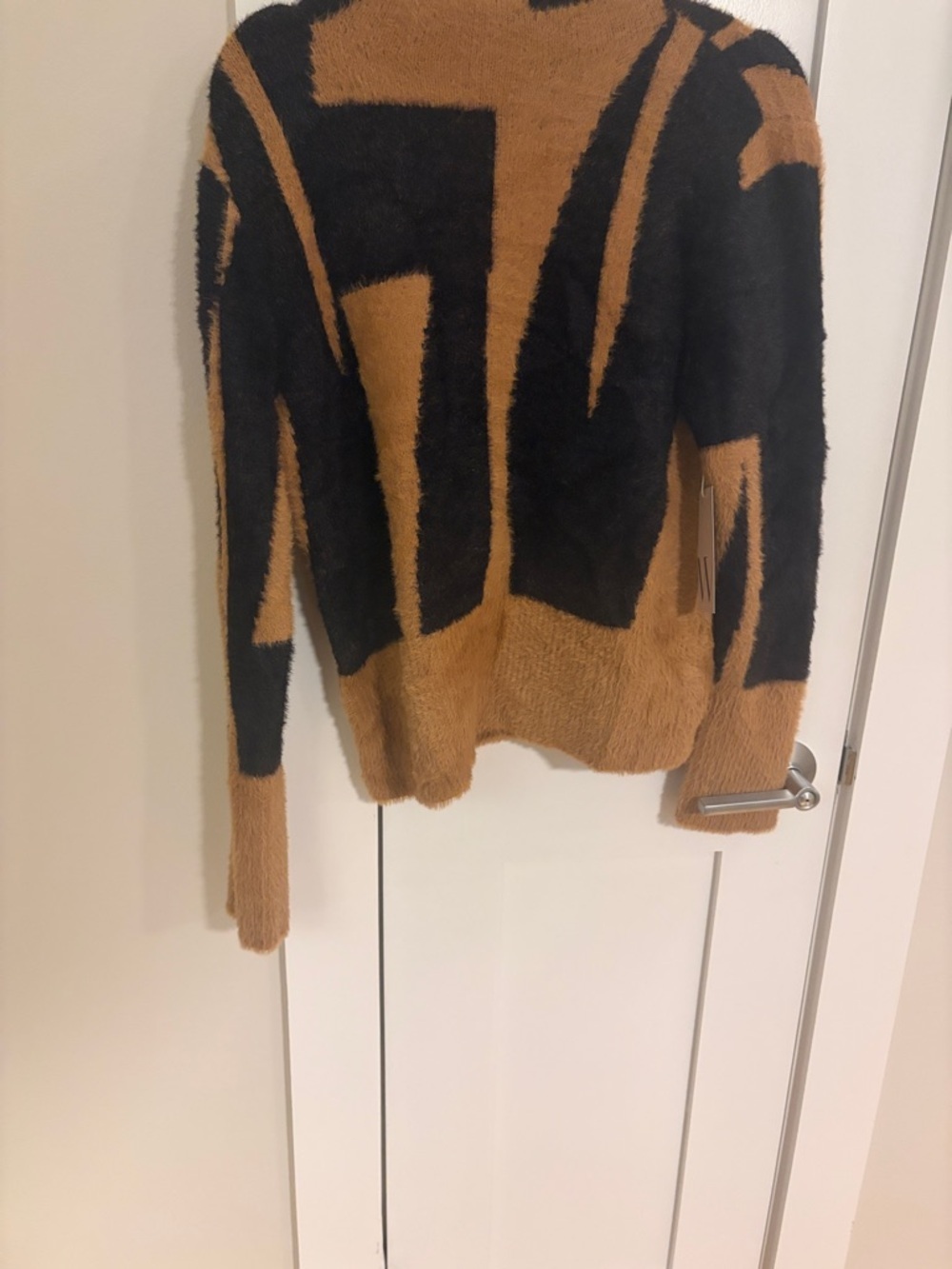 Worthington Geometric Crewneck Sweater in Camel and Black